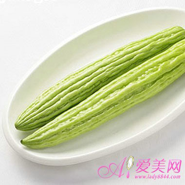 夏季上火吃苦瓜飲食幫你消暑氣