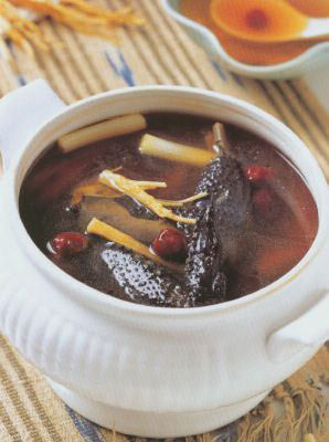 七款美容湯喝出水潤紅顏