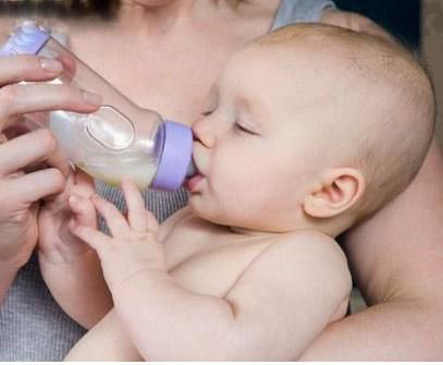 人工喂養(yǎng)寶寶奶品調(diào)制須知