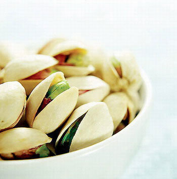 吃零食應該首選水果和堅果