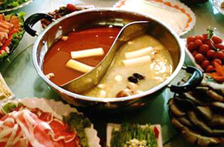 喝火鍋湯在開涮半小時內