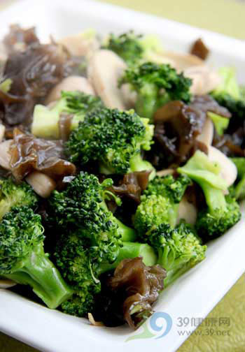 維生素會與啥食物矛盾