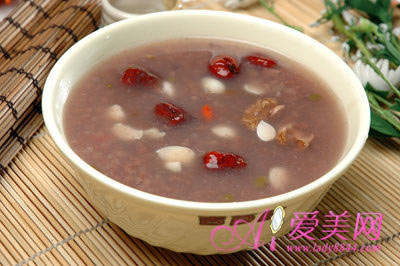 5種排毒潤(rùn)肺食物預(yù)防秋燥吃出健康(組圖)