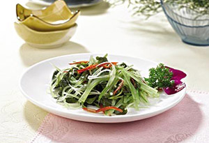 冬天寶寶多吃海帶可防感冒