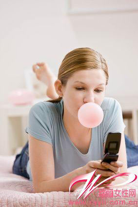 常咀嚼口香糖會損傷脾胃！