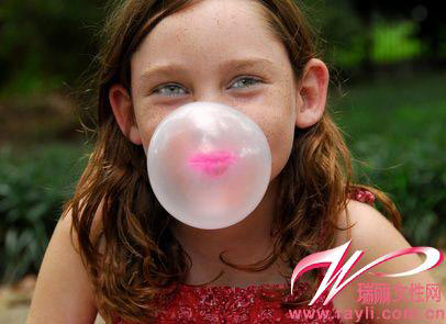 常咀嚼口香糖會損傷脾胃！