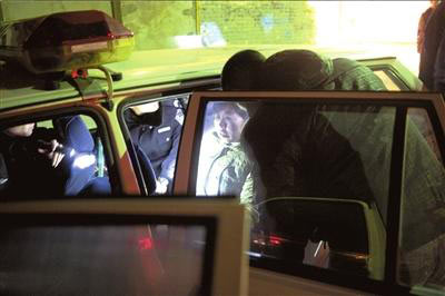 黑窩點低價買死豬批發上市 多部門聯手查抄(圖)