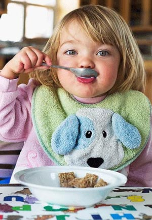 <a href=http://search.yaolan.com/search/zhishi?searchword=%e5%ae%9d%e5%ae%9d%e7%88%b1%e5%90%83%e9%a5%ad&exact=1&isand=1>寶寶愛吃飯</a>,<a href=http://search.yaolan.com/search/zhishi?searchword=%e9%a5%ae%e9%a3%9f%e4%b9%a0%e6%83%af&exact=1&isand=1>飲食習慣</a>