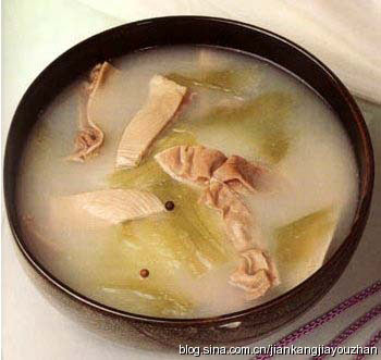 胡椒豬肚湯驅寒暖胃