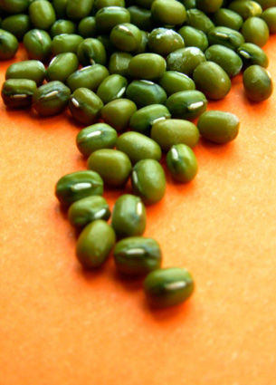 5.綠豆助你成黑發(fā)尤物