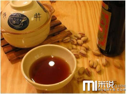 黃酒的功效與作用　怎么挑選黃酒