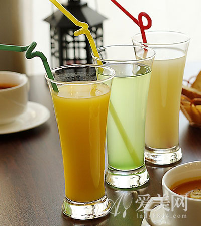 夏日喝飲料解渴要謹慎 小心