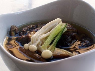 養(yǎng)生:四款蔬菜減肥湯 飽腹低卡助瘦身(圖)