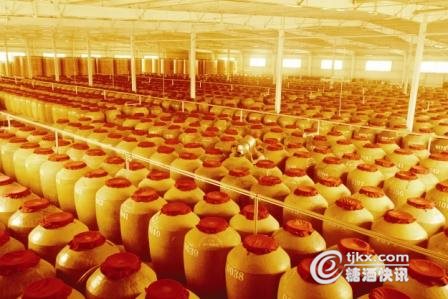 上半年釀酒行業數據盤點 白酒業增速明顯放緩