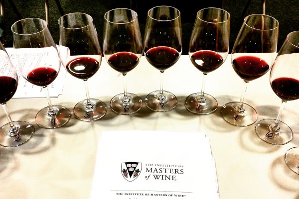 侍酒師大師和葡萄酒大師有什么差別？