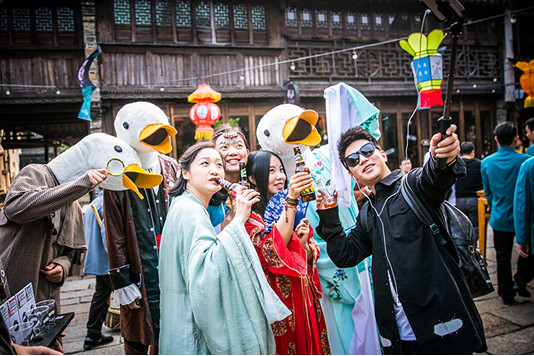 戲精大咖們的烏鎮“鵝“狂歡