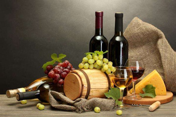 冬季喝葡萄酒的好處