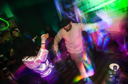 ABSOLUT絕對伏特加#百城絕對夜計劃#100種不一樣的跨年玩法