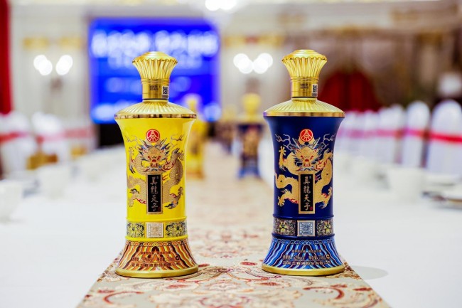 國際舞臺高規格“出圈”，五糧液股份真龍天子（至尊龍郵）風華正茂