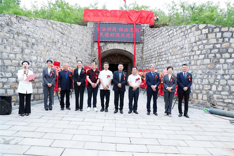 /uploads/allimg/250626/102H63505-3.jpg /uploads/allimg/250626/102H63505-3.jpg