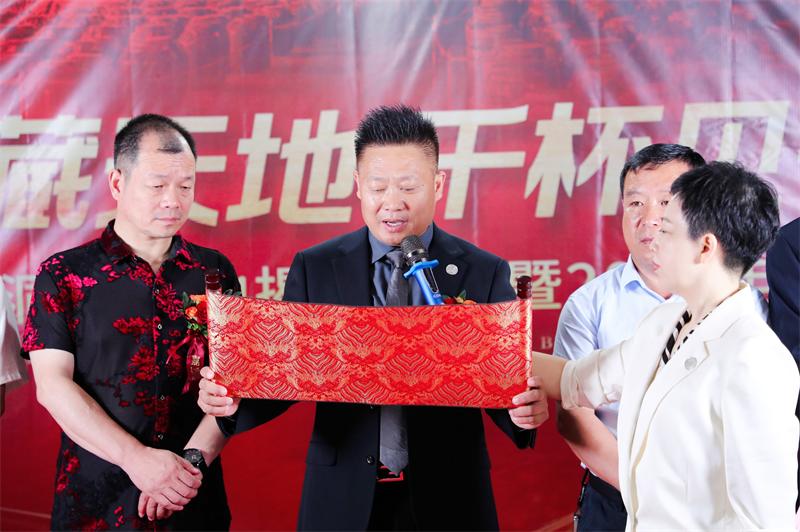 /uploads/allimg/250626/102HAT1-7.jpg /uploads/allimg/250626/102HAT1-7.jpg